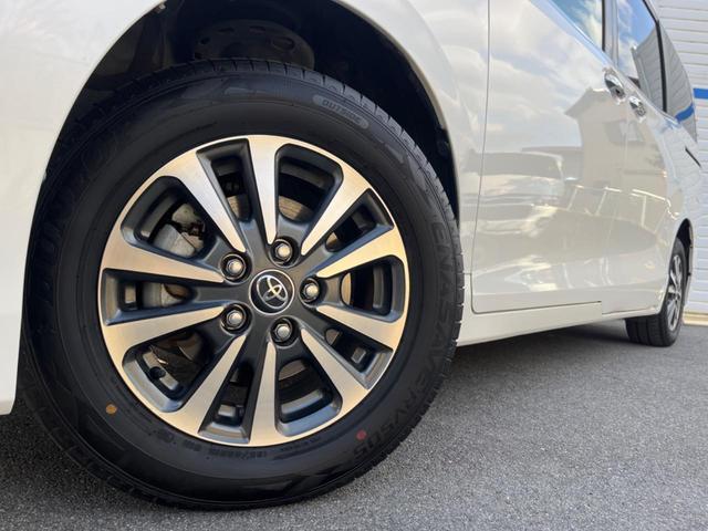 エスクァイア ハイブリッドGi 両側電動ドア 純正SDナビ バックカメラ 衝突被害軽減システム レザー調シート スマートキー LEDヘッド ビルトインETC クルコン 純正15インチアルミ オートハイビーム 車線逸脱警報(14枚目)