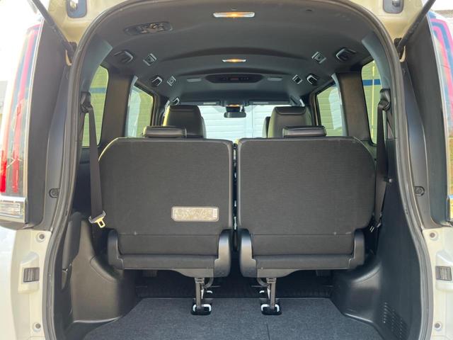 エスクァイア ハイブリッドGi 両側電動ドア 純正SDナビ バックカメラ 衝突被害軽減システム レザー調シート スマートキー LEDヘッド ビルトインETC クルコン 純正15インチアルミ オートハイビーム 車線逸脱警報(40枚目)