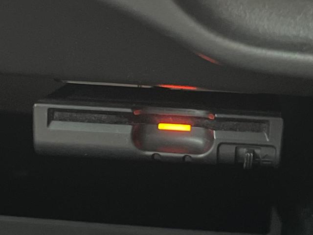 ノート Ｘ　純正ＳＤナビ　全周囲カメラ　エマージェンシーブレーキ　ドラレコ　コーナーセンサー　スマートキー　ＥＴＣ　オートライト　Ｂｌｕｅｔｏｏｔｈ　ＣＤ　地デジ（34枚目）