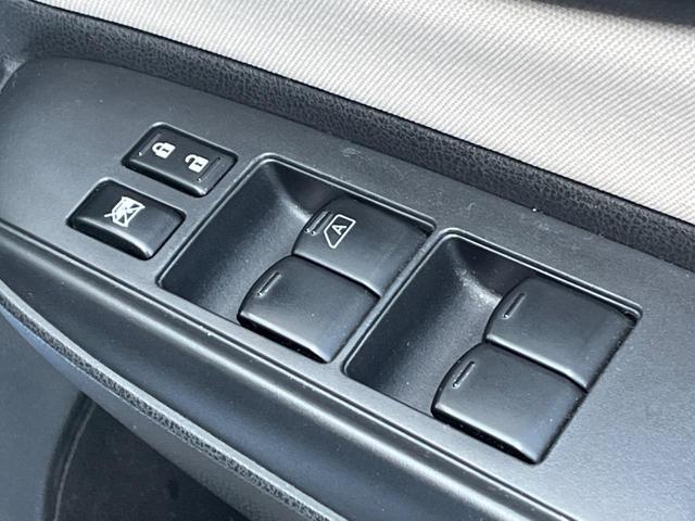 ノート Ｘ　純正ＳＤナビ　全周囲カメラ　エマージェンシーブレーキ　ドラレコ　コーナーセンサー　スマートキー　ＥＴＣ　オートライト　Ｂｌｕｅｔｏｏｔｈ　ＣＤ　地デジ（56枚目）