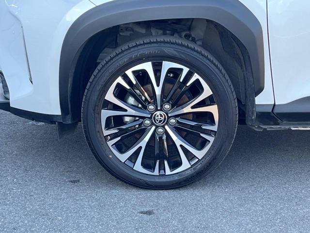 ヤリスクロス ハイブリッドＺ　メモリーナビ　全周囲カメラ　トヨタセーフティセンス　レーダークルーズ　ハーフレザーシート　パワーシート　ドラレコ　コーナーセンサー　スマートキー　ＬＥＤヘッド　ビルトインＥＴＣ　純正１８インチアルミ（30枚目）