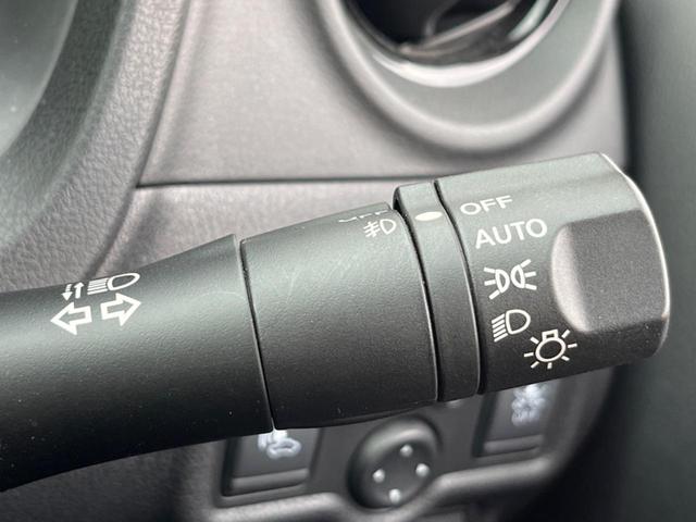 ノート ｅ－パワー　メダリスト　純正ＳＤナビ　全周囲カメラ　衝突被害軽減システム　レーダークルーズ　ハーフレザーシート　ドラレコ　スマートキー　ＬＥＤヘッド　ＥＴＣ　オートライト　オートエアコン　Ｂｌｕｅｔｏｏｔｈ　ＣＤ（54枚目）