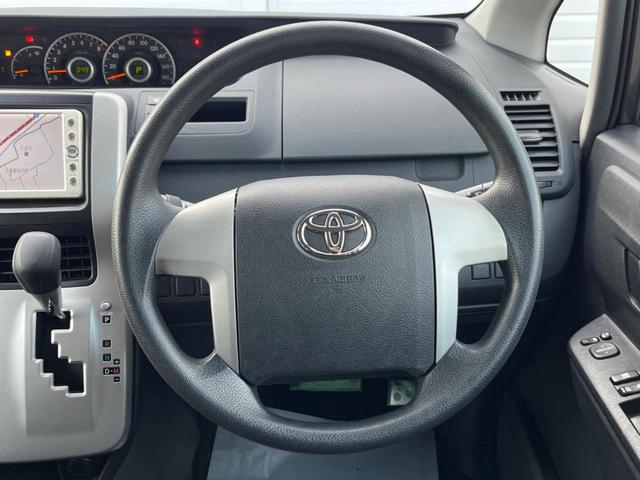 ノア Ｘ　ナビ　バックカメラ　ＥＴＣ　オートエアコン　ＣＤ　地デジ（11枚目）