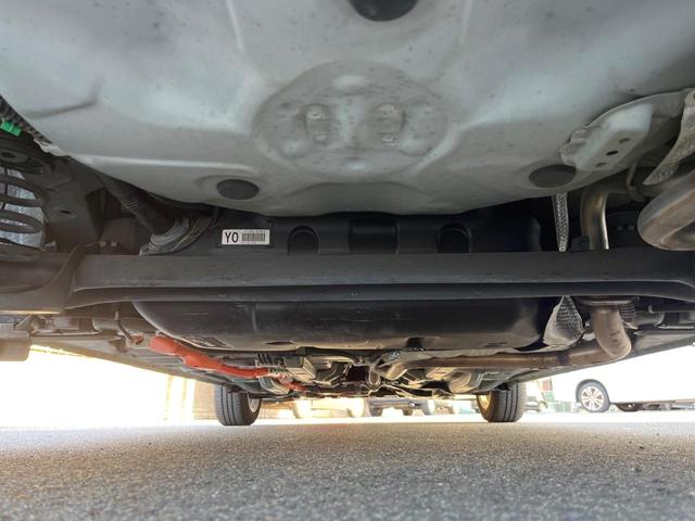 アクア Ｓ　バックカメラ　スマートキー　ビルトインＥＴＣ　純正１５インチアルミ　オートエアコン　Ｂｌｕｅｔｏｏｔｈ　ＣＤ　ＤＶＤ再生　フルセグ（22枚目）