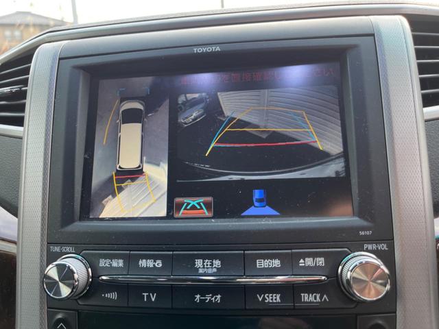 �y�p�m���~�b�N�r���[���j�^�[�z��p�̃J�����ɂ��A�ォ�猩���낵���悤�Ȏ��_�łR�U�O�x�N���}�̎��͂��m�F���邱�Ƃ��ł��܂������p�������m�F���₷���A�����ꏊ�ł̐؂�Ԃ��⒓�Ԃ��X���[�Y�ɍs���܂��B