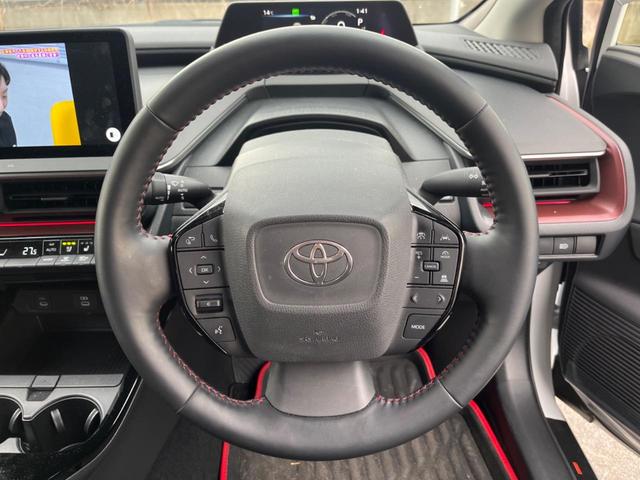 プリウス Z フルエアロ 全周囲カメラ 衝突被害軽減システム レザーシート 前席シートエアコン パワーシート コーナーセンサー スマートキー LEDヘッド ETC2.0 純正19インチアルミ パークアシスト(11枚目)