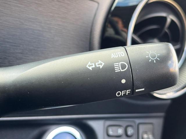 アクア クロスオーバー　純正ＳＤナビ　バックカメラ　トヨタセーフティセンス　ハーフレザーシート　ドラレコ　スマートキー　　ビルトインＥＴＣ　純正１６インチアルミ　オートハイビーム　車線逸脱警報　オートライト（52枚目）