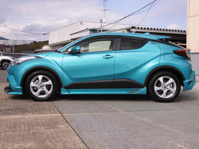 Ｃ－ＨＲ Ｓ－ＴＬＥＤパッケージ　ワンオーナー　ＳＤナビ　ＥＴＣ　フルセグ　アルミホイール　イモビライザー　スマートキー　ＣＤ　ＤＶＤ　ブルートゥース　アクティブクルーズコントロール　サイドエアバック　カーテンエアバック　ＬＥＤライト（9枚目）