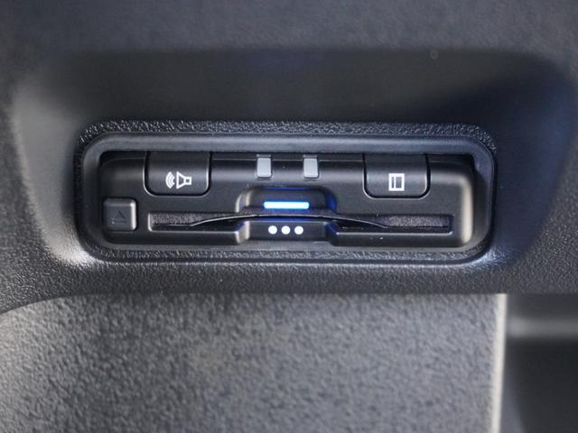 Ｎ－ＢＯＸカスタム ターボ　当社試乗車　９インチ純正ナビ　全周囲カメラ　ドラレコ　ＥＴＣ　両側電動スライドドア　アダプティブクルーズコントロール　障害物センサー　シートヒーター　Ｂｌｕｅｔｏｏｔｈ接続　フルセグＴＶ　純正アルミ（6枚目）