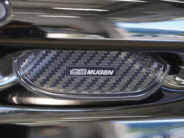 フィットハイブリッド Ｓパッケージ　７インチ純正メモリーナビ　クルーズコントロール　ＬＥＤヘッドライト　ＥＴＣ　ドライブレコーダー　リアカメラ　ＣＤ　ＤＶＤ　Ｂｌｕｅｔｏｏｔｈ　スマートキー　電動格納ミラー　カーテンエアバック（30枚目）