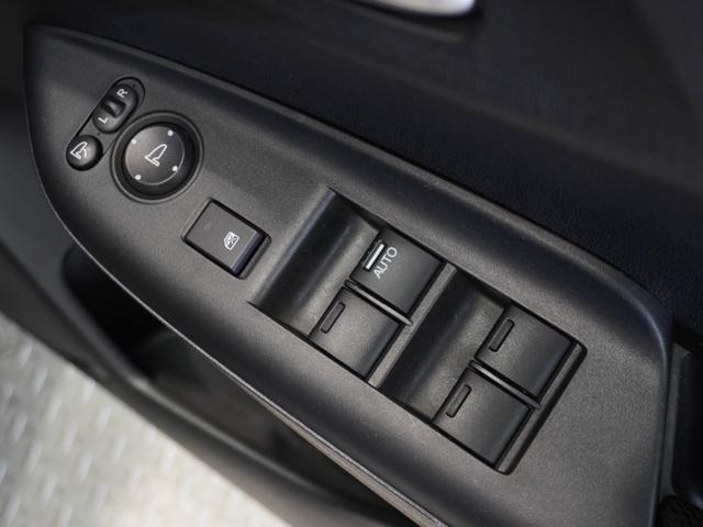 フィットハイブリッド Ｓパッケージ　７インチ純正メモリーナビ　クルーズコントロール　ＬＥＤヘッドライト　ＥＴＣ　ドライブレコーダー　リアカメラ　ＣＤ　ＤＶＤ　Ｂｌｕｅｔｏｏｔｈ　スマートキー　電動格納ミラー　カーテンエアバック（36枚目）