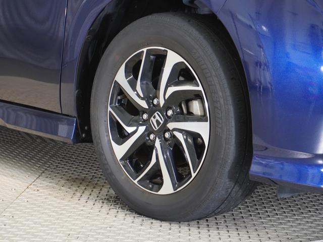 ステップワゴンスパーダ スパーダホンダセンシング　７インチ純正メモリーナビ　ホンダセンシング　ＬＥＤヘッドライト　ＥＴＣ　クルーズコントロール　ＣＤ　ＤＶＤ　フルセグ　ミュージックラック　Ｂｌｕｅｔｏｏｔｈ　バックカメラ　前後センサー（20枚目）
