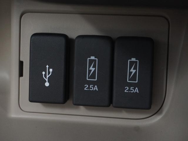Ｎ－ＢＯＸ Ｇ・Ｌホンダセンシング　７インチ純正メモリーナビ　ホンダセンシング　ＬＥＤヘッドライト　オートハイビーム　ＥＴＣ　ドライブレコーダー　ミュージックラック　Ｂｌｕｅｔｏｏｔｈ　ＣＤ　ＤＶＤ　片側パワースライドドア（19枚目）