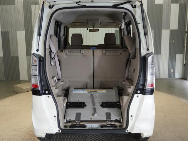Ｎ－ＢＯＸ＋ Ｇ車いす仕様車　純正メモリーナビ　ワンセグ　ＣＤ　ＤＶＤ　ＥＴＣ　バックカメラ　電格ミラー　Ｂｌｕｅｔｏｏｔｈ　両側スライドドア　ハロゲンヘッドライト（14枚目）