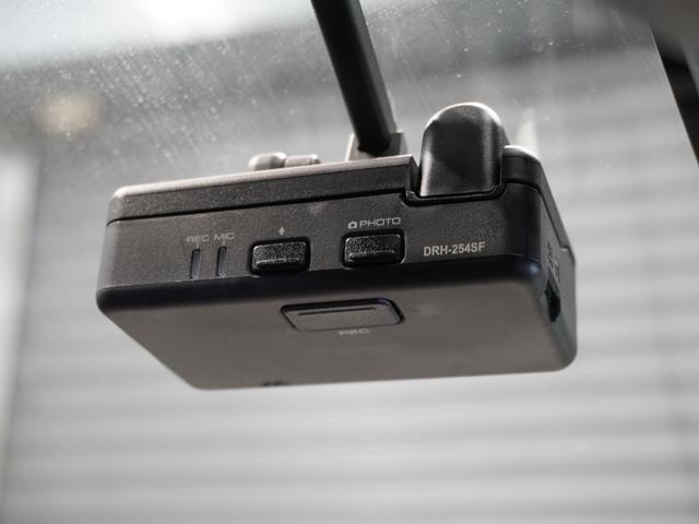 ヴェゼル e:HEVZ・PLaYパッケージ 当社デモカー 純正メモリーナビ ホンダセンシング LEDヘッドライト 2.0ETC ドライブレコーダー シートヒーター 電動テールゲート スカイルーフ(5枚目)