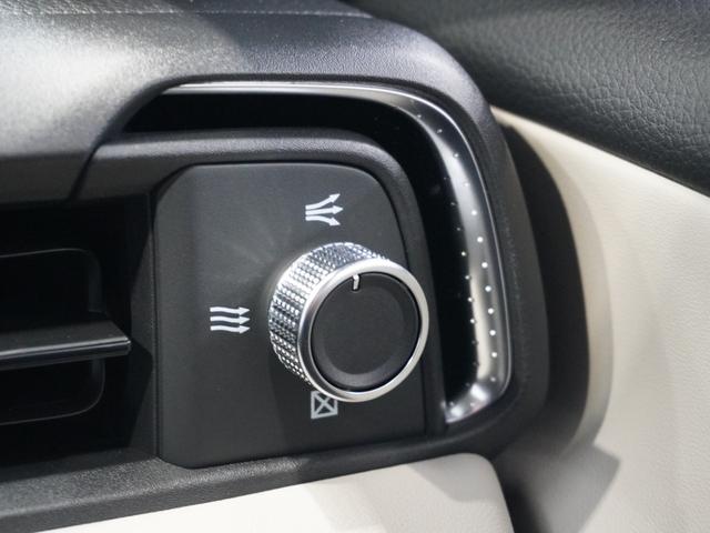 ヴェゼル e:HEVZ・PLaYパッケージ 当社デモカー 純正メモリーナビ ホンダセンシング LEDヘッドライト 2.0ETC ドライブレコーダー シートヒーター 電動テールゲート スカイルーフ(62枚目)