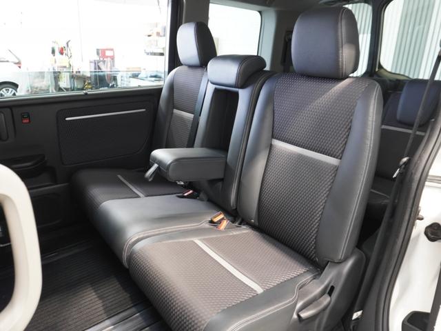 ステップワゴンスパーダ スパーダ・クールスピリット メモリーナビ ホンダセンシング LEDヘッドライト クルーズコントロール シートヒーターフルセグTV 両側パワースライドドア 両席エアバック サイドカーテンエアバック サイドエアバッグ(14枚目)