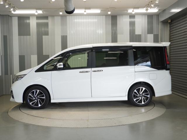ステップワゴンスパーダ スパーダ・クールスピリット メモリーナビ ホンダセンシング LEDヘッドライト クルーズコントロール シートヒーターフルセグTV 両側パワースライドドア 両席エアバック サイドカーテンエアバック サイドエアバッグ(24枚目)