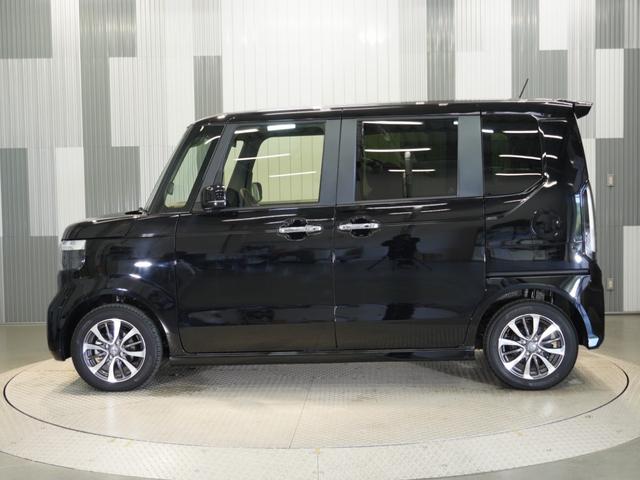 Ｎ－ＢＯＸカスタム ベースグレード　当社デモカー　純正９インチメモリーナビ　ホンダセンシング　ＬＥＤヘッドライト　ＥＴＣ　ドライブレコーダー　両側電動スライドドア　シートヒーター（24枚目）