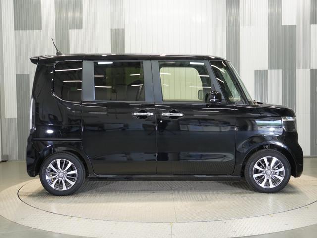 Ｎ－ＢＯＸカスタム ベースグレード　当社デモカー　純正９インチメモリーナビ　ホンダセンシング　ＬＥＤヘッドライト　ＥＴＣ　ドライブレコーダー　両側電動スライドドア　シートヒーター（26枚目）