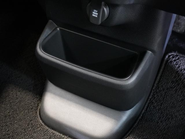 Ｎ－ＢＯＸカスタム ベースグレード　当社デモカー　純正９インチメモリーナビ　ホンダセンシング　ＬＥＤヘッドライト　ＥＴＣ　ドライブレコーダー　両側電動スライドドア　シートヒーター（41枚目）