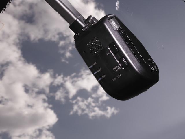 フィット ホーム　ワンオーナー　９インチディスプレィナビ　全周囲カメラ　ドラレコ　ＥＴＣ２．０　アダプティブクルーズコントロール　Ｂｌｕｅｔｏｏｔｈ　ＵＳＢ入力端子　ＬＥＤヘッドライト　衝突被害軽減ブレーキ　　禁煙車（5枚目）