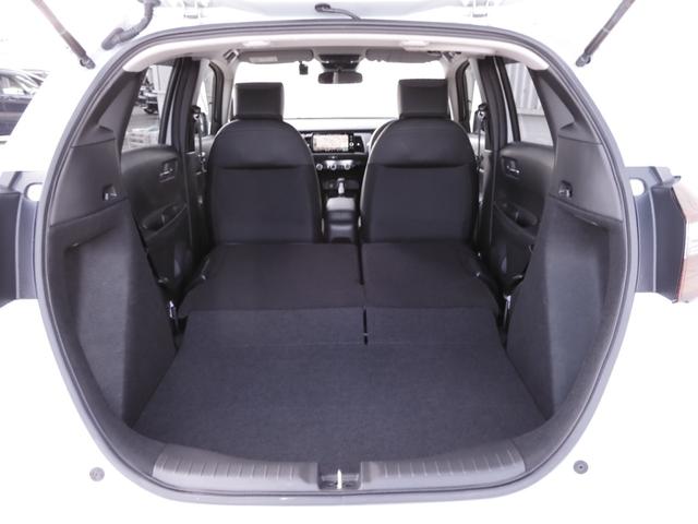 フィット ホーム　ワンオーナー　９インチディスプレィナビ　全周囲カメラ　ドラレコ　ＥＴＣ２．０　アダプティブクルーズコントロール　Ｂｌｕｅｔｏｏｔｈ　ＵＳＢ入力端子　ＬＥＤヘッドライト　衝突被害軽減ブレーキ　　禁煙車（11枚目）