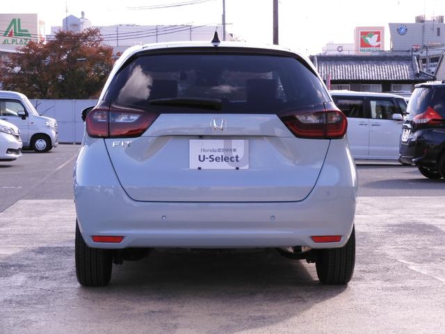 フィット ホーム　ワンオーナー　９インチディスプレィナビ　全周囲カメラ　ドラレコ　ＥＴＣ２．０　アダプティブクルーズコントロール　Ｂｌｕｅｔｏｏｔｈ　ＵＳＢ入力端子　ＬＥＤヘッドライト　衝突被害軽減ブレーキ　　禁煙車（13枚目）