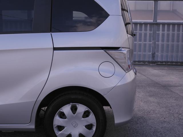 フリード Ｇジャストセレクション　ワンオーナー　７インチナビ　バックカメラ　片側電動スライドドア　オートエアコン　パワーステアリング　パワーウィンドウ　横滑り防止装置　盗難防止装置　ワンセグ　３列シート　スマートキー　禁煙車（35枚目）