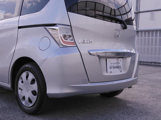 フリード Ｇジャストセレクション　ワンオーナー　７インチナビ　バックカメラ　片側電動スライドドア　オートエアコン　パワーステアリング　パワーウィンドウ　横滑り防止装置　盗難防止装置　ワンセグ　３列シート　スマートキー　禁煙車（36枚目）