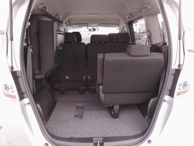 フリード Ｇジャストセレクション　ワンオーナー　７インチナビ　バックカメラ　片側電動スライドドア　オートエアコン　パワーステアリング　パワーウィンドウ　横滑り防止装置　盗難防止装置　ワンセグ　３列シート　スマートキー　禁煙車（45枚目）