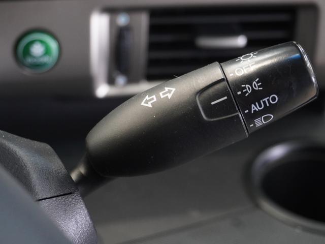 フリードスパイク Gジャストセレクション ワンオーナー メモリーナビ ETC リアカメラ ディスチャージヘッドライト 片側電動スライドドア(40枚目)