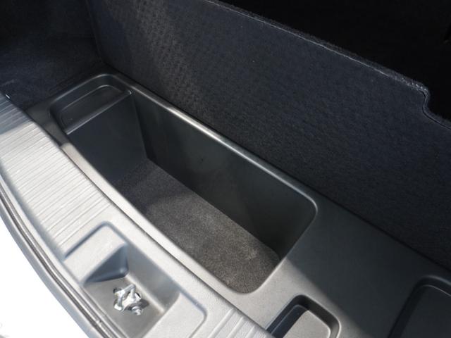 ヴェゼル ハイブリッドＺ・ホンダセンシング　メモリーナビ　ＥＴＣ　リアカメラ　ドライブレコーダー　ＬＥＤヘッドライト　シートヒーター（62枚目）