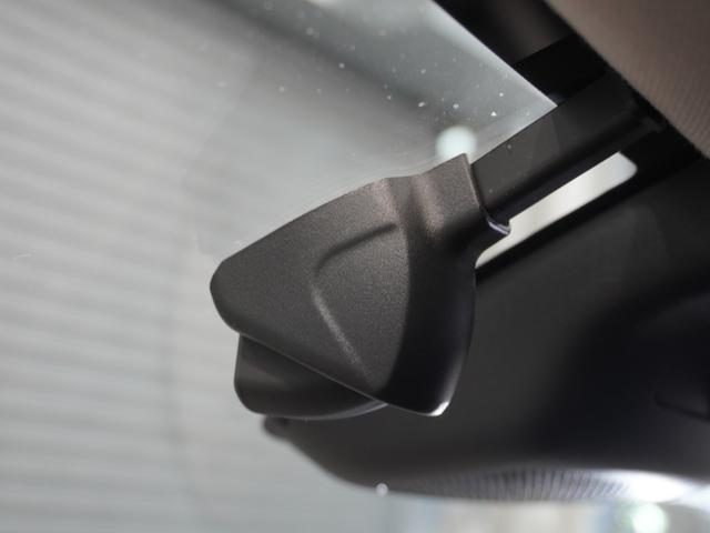 ヴェゼル ｅ：ＨＥＶＸ　ワンオーナー　純正メモリーナビ　バックカメラ　ホンダセンシング　ＬＥＤヘッドライト　ＥＴＣ　前後ドライブレコーダー（5枚目）