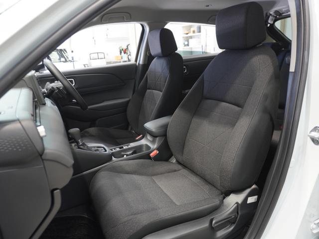 ヴェゼル ｅ：ＨＥＶＸ　ワンオーナー　純正メモリーナビ　バックカメラ　ホンダセンシング　ＬＥＤヘッドライト　ＥＴＣ　前後ドライブレコーダー（14枚目）