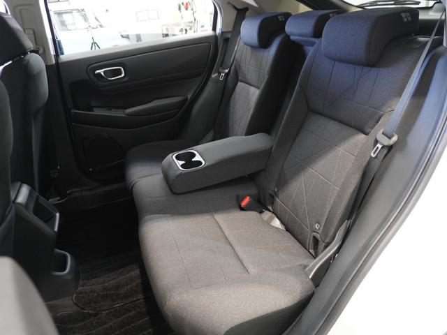 ヴェゼル ｅ：ＨＥＶＸ　ワンオーナー　純正メモリーナビ　バックカメラ　ホンダセンシング　ＬＥＤヘッドライト　ＥＴＣ　前後ドライブレコーダー（15枚目）