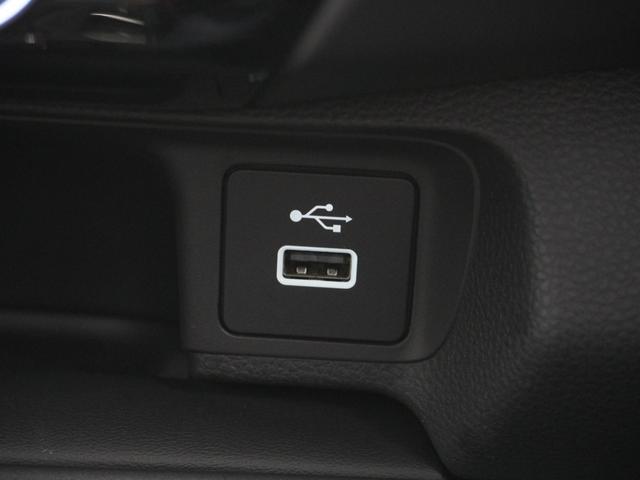 ヴェゼル ｅ：ＨＥＶＸ　ワンオーナー　純正メモリーナビ　バックカメラ　ホンダセンシング　ＬＥＤヘッドライト　ＥＴＣ　前後ドライブレコーダー（19枚目）