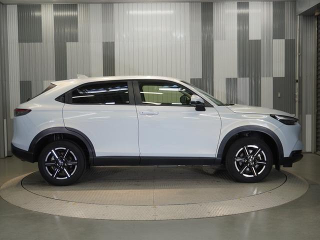 ヴェゼル ｅ：ＨＥＶＸ　ワンオーナー　純正メモリーナビ　バックカメラ　ホンダセンシング　ＬＥＤヘッドライト　ＥＴＣ　前後ドライブレコーダー（27枚目）