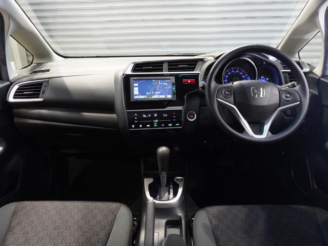 フィット １３Ｇ・Ｓパッケージ　メモリーナビ　ＥＴＣ　リアカメラ　クルーズコントロール　ＬＥＤヘッドライト（12枚目）