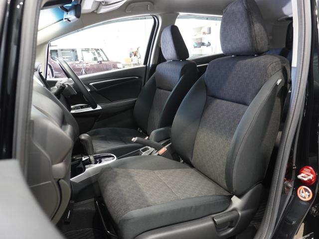 フィット １３Ｇ・Ｓパッケージ　メモリーナビ　ＥＴＣ　リアカメラ　クルーズコントロール　ＬＥＤヘッドライト（13枚目）