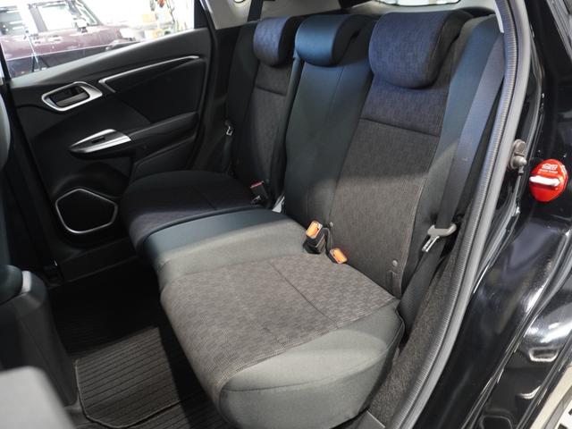 フィット １３Ｇ・Ｓパッケージ　メモリーナビ　ＥＴＣ　リアカメラ　クルーズコントロール　ＬＥＤヘッドライト（14枚目）