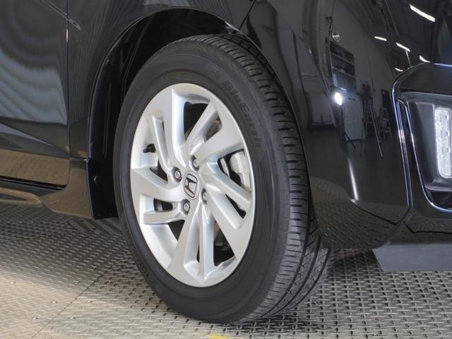 フィット １３Ｇ・Ｓパッケージ　メモリーナビ　ＥＴＣ　リアカメラ　クルーズコントロール　ＬＥＤヘッドライト（20枚目）