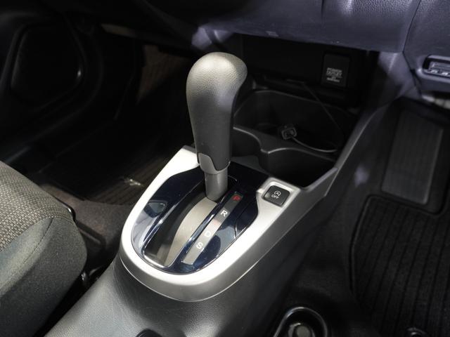 フィット １３Ｇ・Ｓパッケージ　メモリーナビ　ＥＴＣ　リアカメラ　クルーズコントロール　ＬＥＤヘッドライト（64枚目）