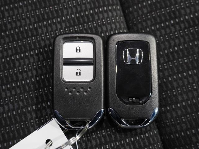 フィット １３Ｇ・Ｓパッケージ　メモリーナビ　ＥＴＣ　リアカメラ　クルーズコントロール　ＬＥＤヘッドライト（67枚目）