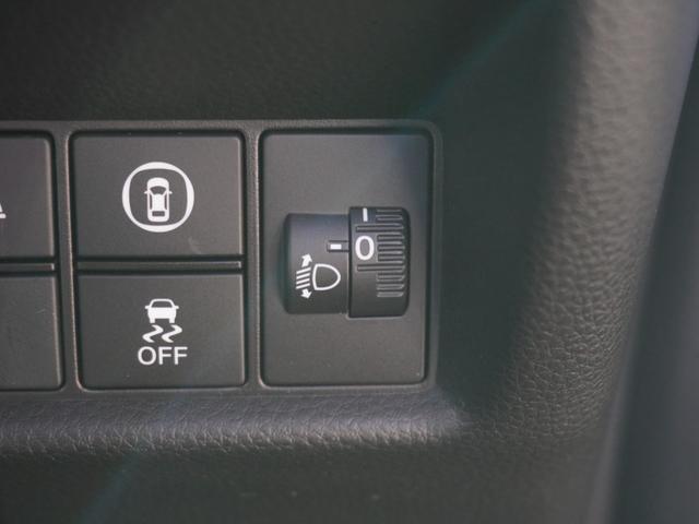 フィット ｅ：ＨＥＶクロスター　８インチナビ　バックカメラ　ＥＴＣ２．０　アダプティブクルーズコントロール　Ｂｌｕｅｔｏｏｔｈ　ＵＳＢ入力端子　ＬＥＤヘッドライト　衝突被害軽減ブレーキ　純正アルミホイール　障害物センサー　禁煙車（44枚目）