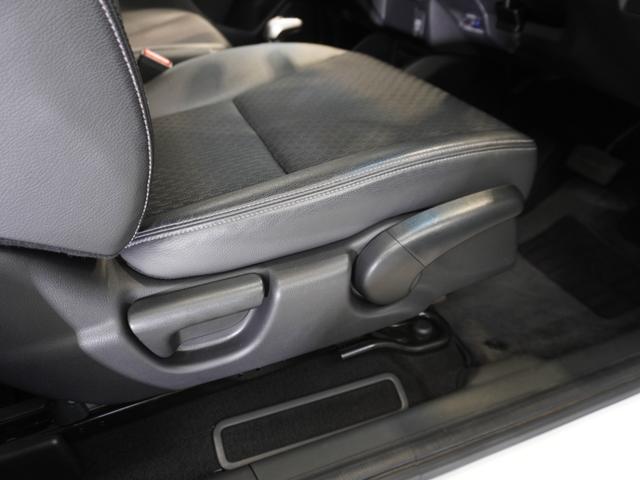 フィットハイブリッド Ｌパッケージ　ワンオーナー　純正メモリーナビ　バックカメラ　衝突軽減装置　ＬＥＤヘッドライト　ＥＴＣ（18枚目）