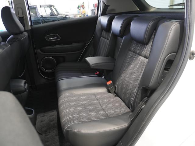 ヴェゼル ハイブリッドＺ・ホンダセンシング　ワンオーナー　社外メモリーナビ　バックカメラ　ＬＥＤヘッドライト　ＥＴＣ１．０　アダクティブクルーズコントロール　シートヒーター（15枚目）