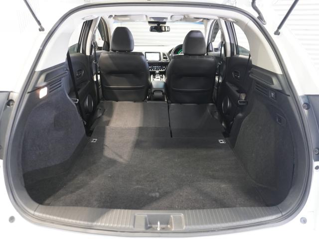 ヴェゼル ハイブリッドＺ・ホンダセンシング　ワンオーナー　社外メモリーナビ　バックカメラ　ＬＥＤヘッドライト　ＥＴＣ１．０　アダクティブクルーズコントロール　シートヒーター（16枚目）