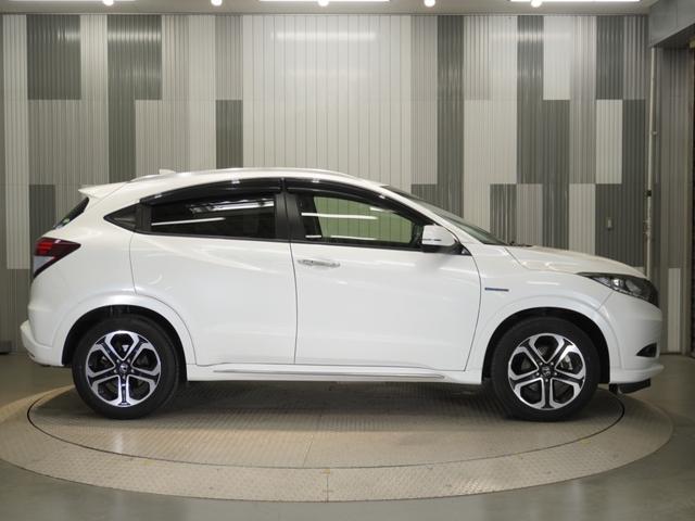 ヴェゼル ハイブリッドＺ・ホンダセンシング　ワンオーナー　社外メモリーナビ　バックカメラ　ＬＥＤヘッドライト　ＥＴＣ１．０　アダクティブクルーズコントロール　シートヒーター（27枚目）