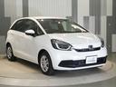 フィット ｅ：ＨＥＶホーム　当社デモカー　純正メモリーナビ　ホンダセンシング　ＬＥＤヘッドライト　オートハイビーム　ＥＴＣ　ドライブレコーダー　ＵＳＢ　スマートキー　両席エアバック　カーテンエアバック　サイドエアバッグ（7枚目）
